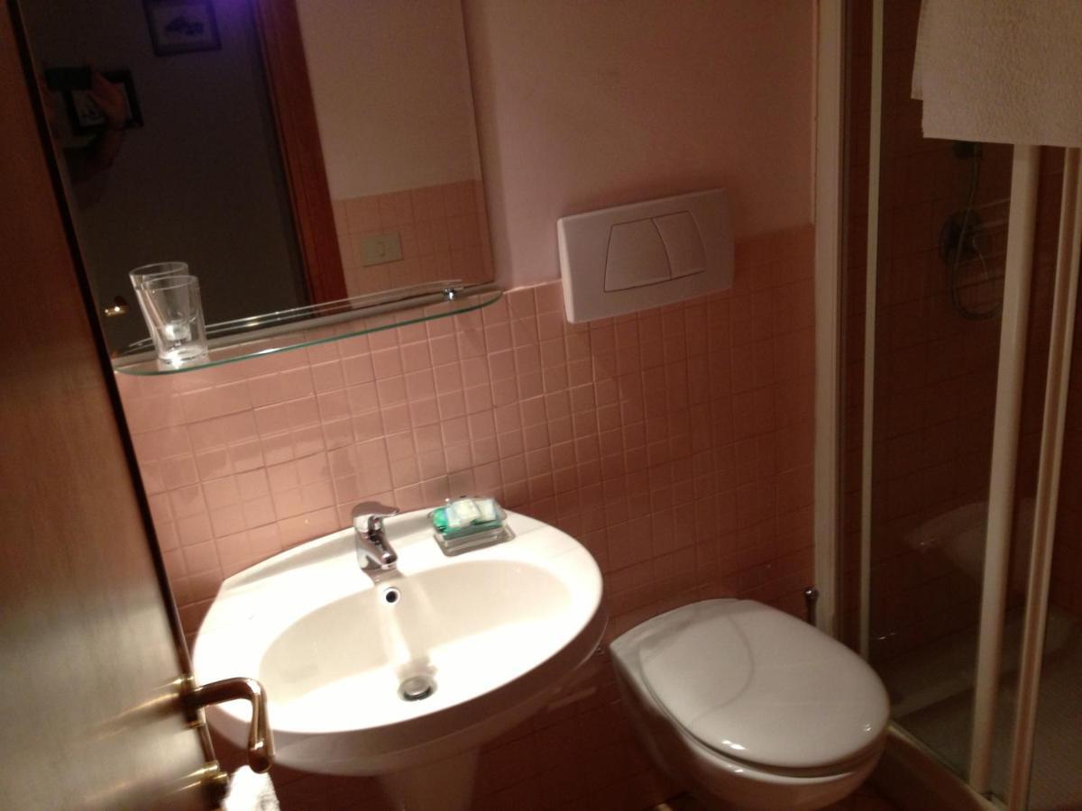 B&B Vicolo Vecchio Terracina Exterior photo